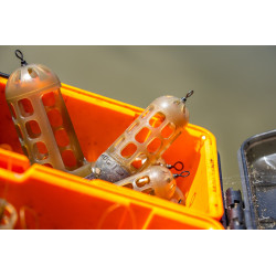 CAGE WINDOW FEEDER CAGED...