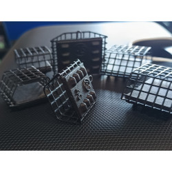 CAGE FEEDER TANK AS FEEDER