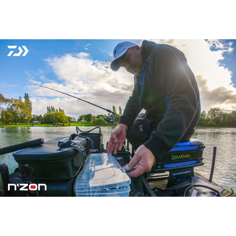 Sac De Pêche Daiwa Pliable EVA M - 36x25x23 Cm - Étanche, Léger, Facile à Nettoyer - Pour Transport Accessoires